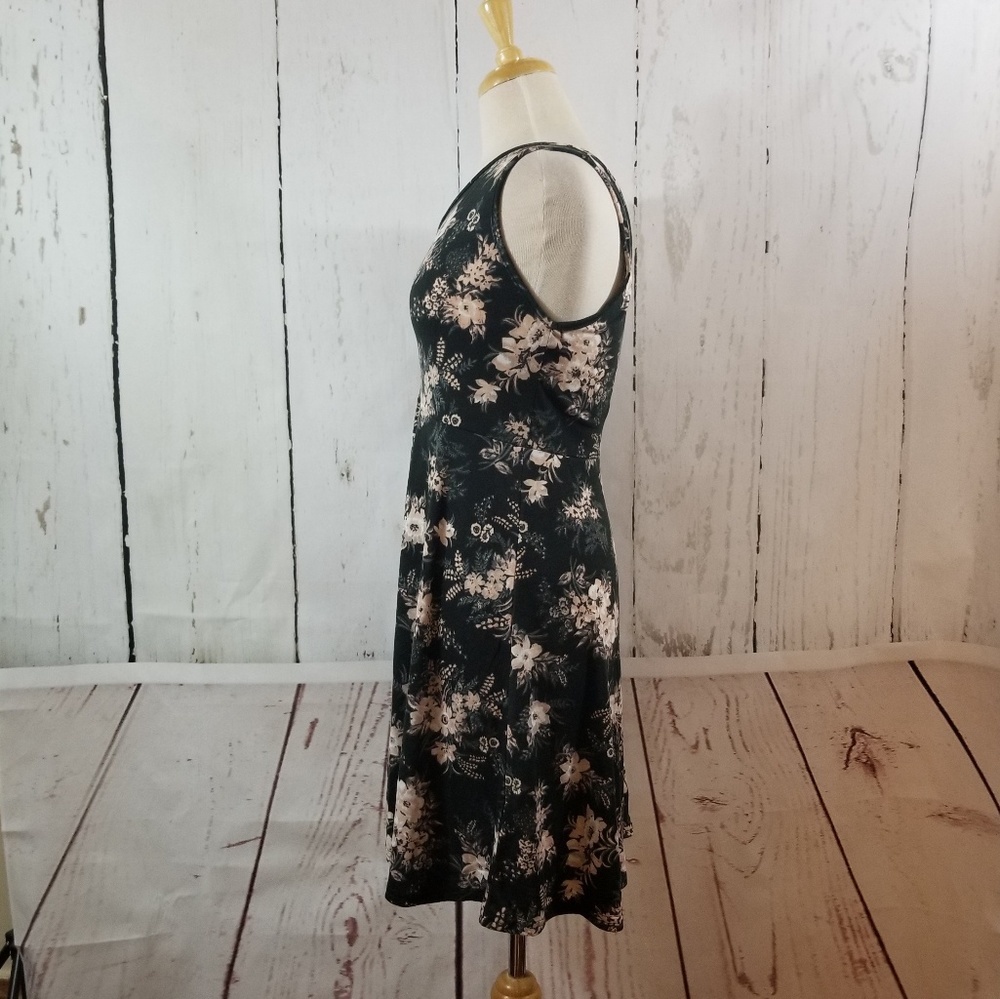 ANGIE Fit & Flare Floral Print DressBlack - Picture 3 of 8